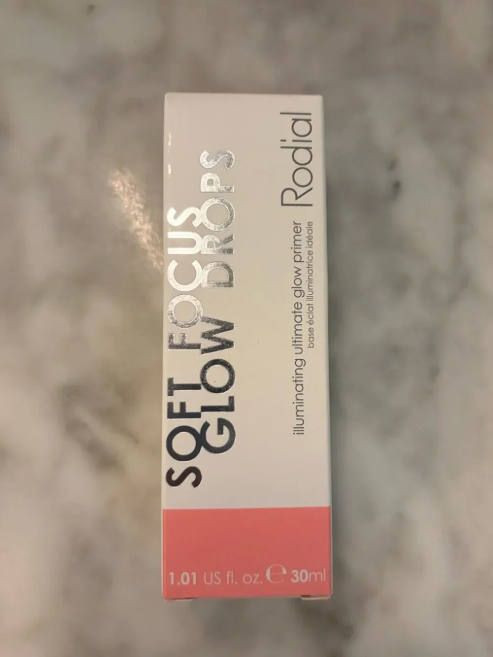 Rodial Soft Focus Glow Booster Drops Illuminating Glow Primer